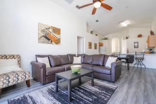 133 Beautiful home with lake view - 2