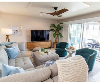 6018 WPW Gulf-Side Oasis with Beach View - 0