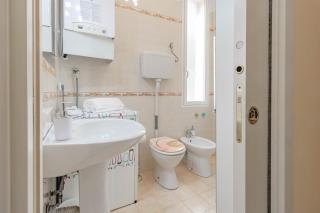 H11 CASA ZEFIRO Sanremo - Centro - Parcheggio - 8