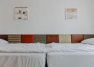 Salon Win Wine Bar & Apartments - 6