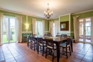 Luxurious sprawling villa in Praia Del Rey - Amoreira - 1