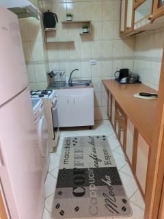 Cuibusor de vara - Constança - 3