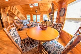 White Rock - Mountain Views, Hot Tub, Game Room, 5 Minutes From Downtown Blue Ridge - Blue Ridge, GA - Blue Ridge - 7
