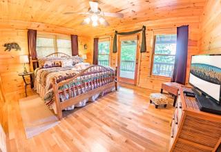 White Rock - Mountain Views, Hot Tub, Game Room, 5 Minutes From Downtown Blue Ridge - Blue Ridge, GA - Blue Ridge - 5