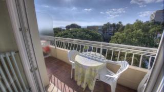 Studio 3 étoiles Vue mer 150m Plages Parking Clim WIFI - Cannes - 0