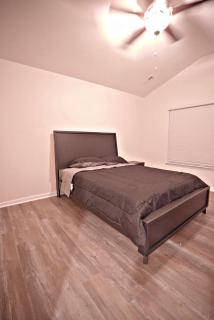 Cozy Townhome 20 Miles From CLT VERY CLOSE TO LAKE NORMAN - Lake Norman of Catawba - 1