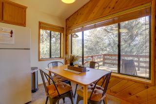 Idyllwild Cabin with Deck and Tahquitz Peak Views - Pine Cove - 8