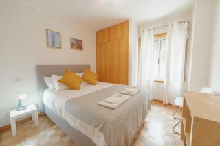 Downtown Trindade Apartment With Terrace by Vacationy - Porto - 0