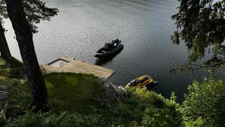 Moderne hytte i vannkanten med tilgang til brygge og båt - 6