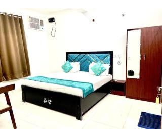 Diamond Holiday Inn - Vrindāvan - 0