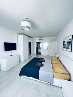 Bright and spacious 3-bedroom apartment Sliema - Tigne Point - Sliema - 1