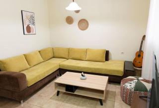 Cozy Apt near the City Center - Tirana - 6