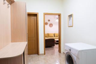 Cozy Apt near the City Center - Tirana - 2