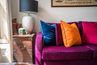 Artists Comfy Central Home, near Camden Market - Londra - 6
