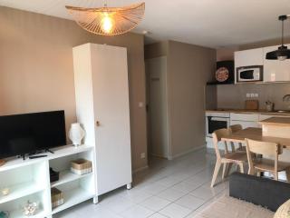APPART 34 m2 - 300m de la plage - 4 pers - piscine - parking privé - Narbonne-Plage - 6