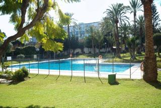 Bonito y amplio piso en Benalmádena con piscina - Benalmádena - 0