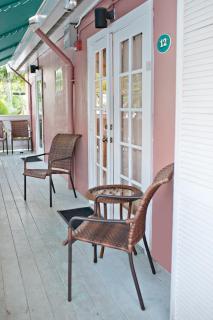 Courtney's Place Historic Cottages & Inns - Key West - 2