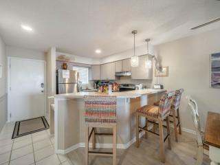 Sand Pebbles #C21 - Carolina Beach - 2