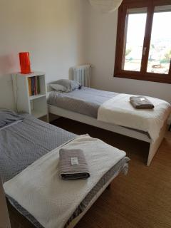 Spacious House With Garden In Downtown - Six-Fours-les-Plages - 2