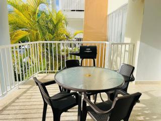 Beauty 1 bed pool views Playa Turquesa O204 - 2