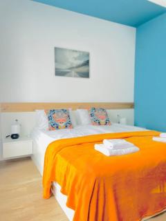 Luxurious apartment 1BDR with parking - Sofia - 2
