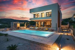 Villa Dream Vacation - 4