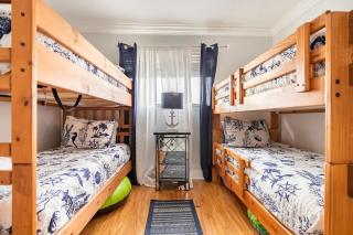 Cute Coastal Condo- 2 Bedrooms 2 Bathrooms- Pool, Hot Tub, Tennis, Pickleball - 7
