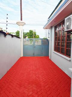 1 Bdr Spacious Apartment in Kinondoni with Inverter back up Power - Dar es Salaam - 9