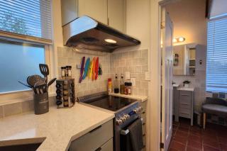 The Lilly Pad Loft - A Lovers Nest - Albuquerque - 3
