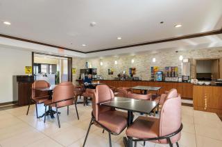 Best Western Oakbrook Inn - 6