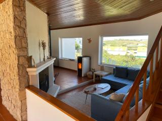 Sunny Villa Minutes from the Beach - Lourinhã - 5