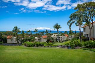 New! Palms 702 - Romantic Retreat - Split AC in Bedroom - Open-Air Living Area - Wailea - 2