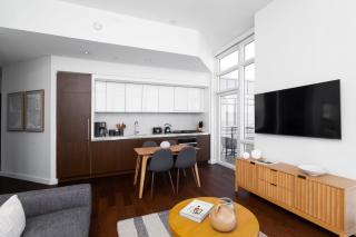 Super 2 bed 2 bath Luxury - 5