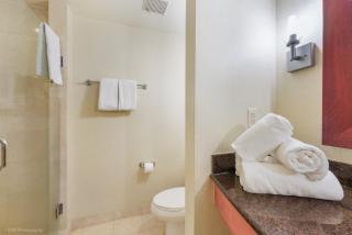 2 Queen Bed Suite at Ocean Resort in Sunny Isles - Sunny Isles Beach - 4