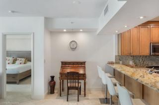 Modern 2 BDR at King David with Ocean View - 4
