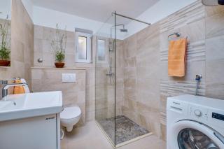 Apartments with a parking space Losinj, Losinj - 23373 - Mali Lošinj - 1