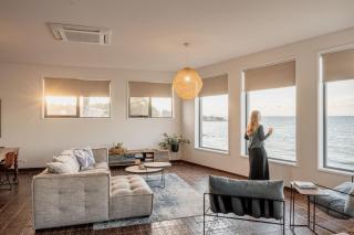 Novo Luxury Apartment Penguin Accommodation Itas - Penguin - 6