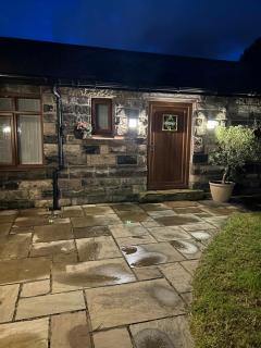 The Coachmans Cottage - Rock Ferry - 7