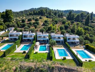 Luxurious 4-Bedroom Villa Anya with Private Pool in Kassandra, Halkidiki - Paliouri - 8