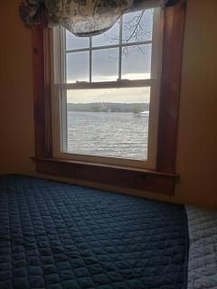 Lakefront Cottage on Beautiful Lake Winnipesaukee - 5