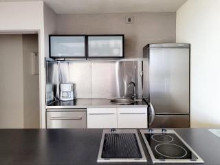 Canet-en-Roussillon T2 moderne 4 pers, accès plage, WiFi, box privé - FR-1-794-110 - 1