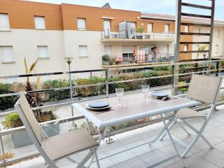 Beau T2 Moderne avec Piscine, Garage, Proche Mer - Canet-en-Roussillon - FR-1-794-132 - 0