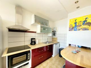 Studio moderne climatisé, 2 pers, face à la mer, proche plage et commerces, Canet-en-Roussillon - FR-1-794-133 - Canet-en-Roussillon - 3