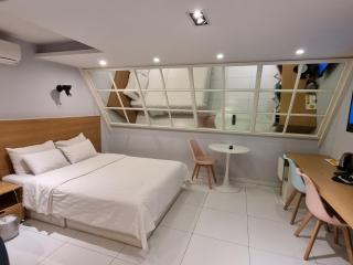 Jamsil Funny Hotel - 5