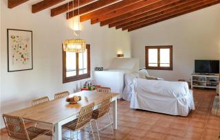 Cozy Home In Port Dalcúdia - Port d'Alcudia - 8