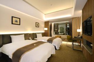 Tsun Huang Hotel - Chiayi City - 9