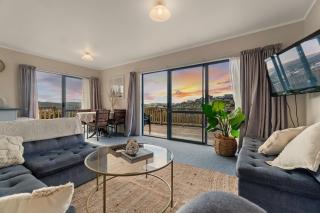Raglan Beach Retreat - Raglan Holiday Home - Raglan - 0