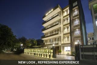 Saltstayz Select - Near Sohna Road City Center - 0