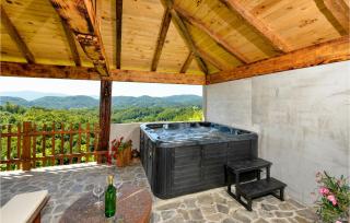 One-Bedroom Holiday Home In Donja Voca - 8