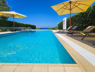 Luxurious 4-Bedroom Villa with Private Pool in Kassandra, Halkidiki - Paliouri - 6
